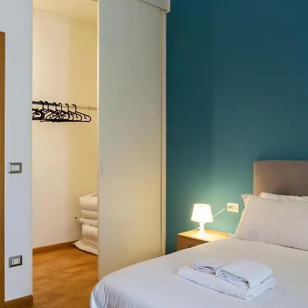 Stazione 54 Apartment *
